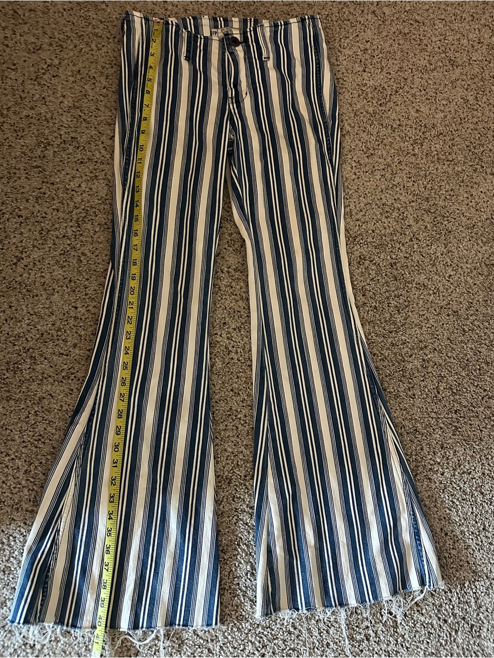 Free People Jolene Hip Hugger Flare Jeans Size 27 Railroad Stripe Raw Hem - Picture 5 of 9